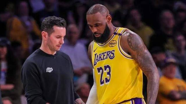 买球-NBA | 詹姆斯被“下放”至发展联盟